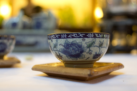 Asian Market Entry for a Ceramic Tableware Manufacturer