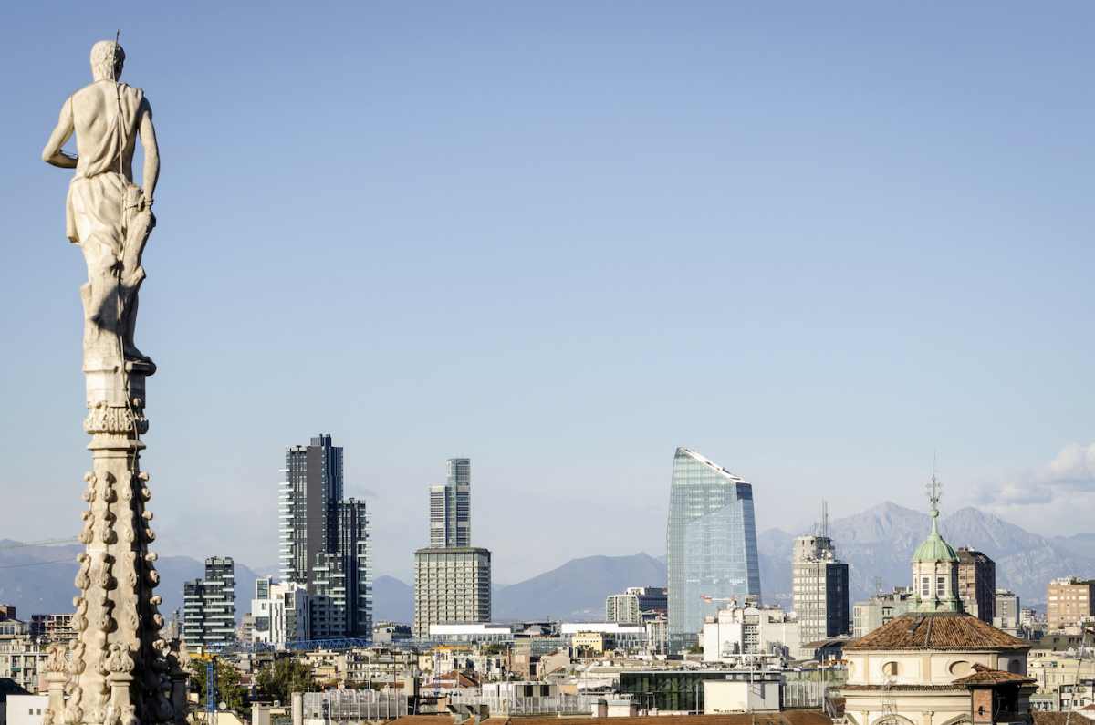 イタリア